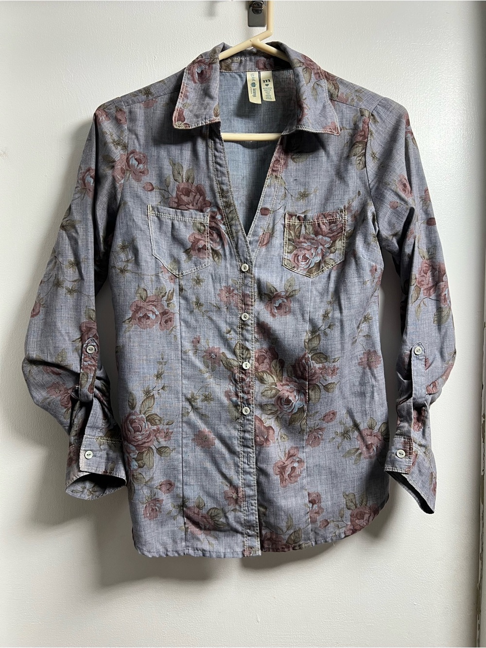 girl krazy Gray Button-Up Shirt with Pink Rose Print
